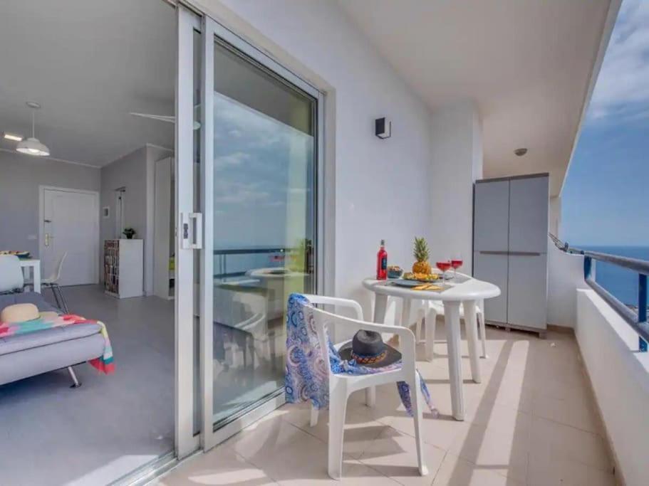 Vista Mozzafiato Apartment Playa Paraiso  Bagian luar foto